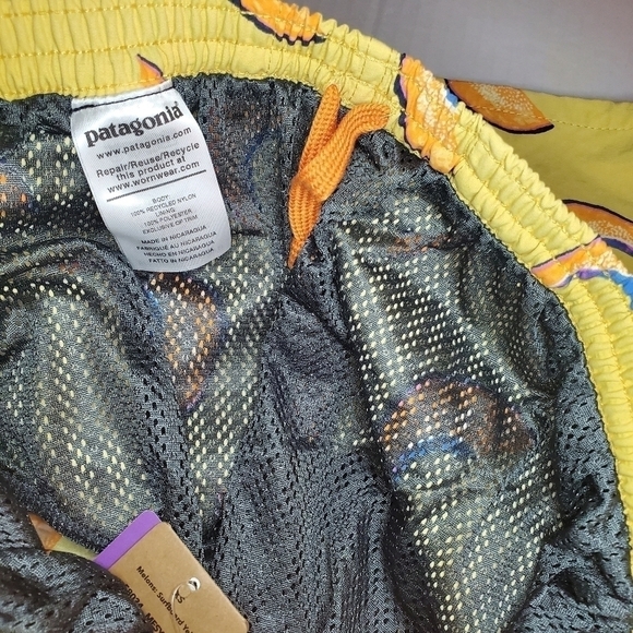 Patagonia Baggies Longs 7” Shorts | Yellow Melons— Men’s Size X-Small - Picture 7 of 8